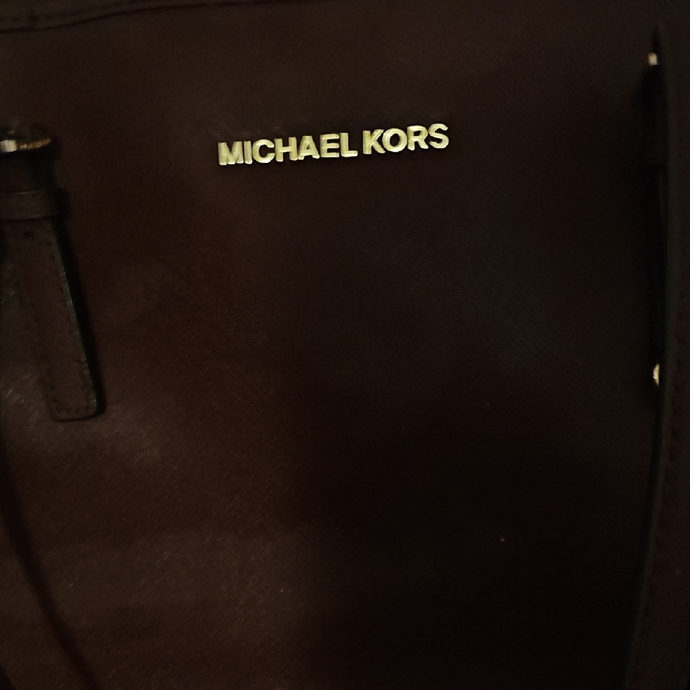 Michael Kors Deep Red Tote Bag - Picture 2 of 9